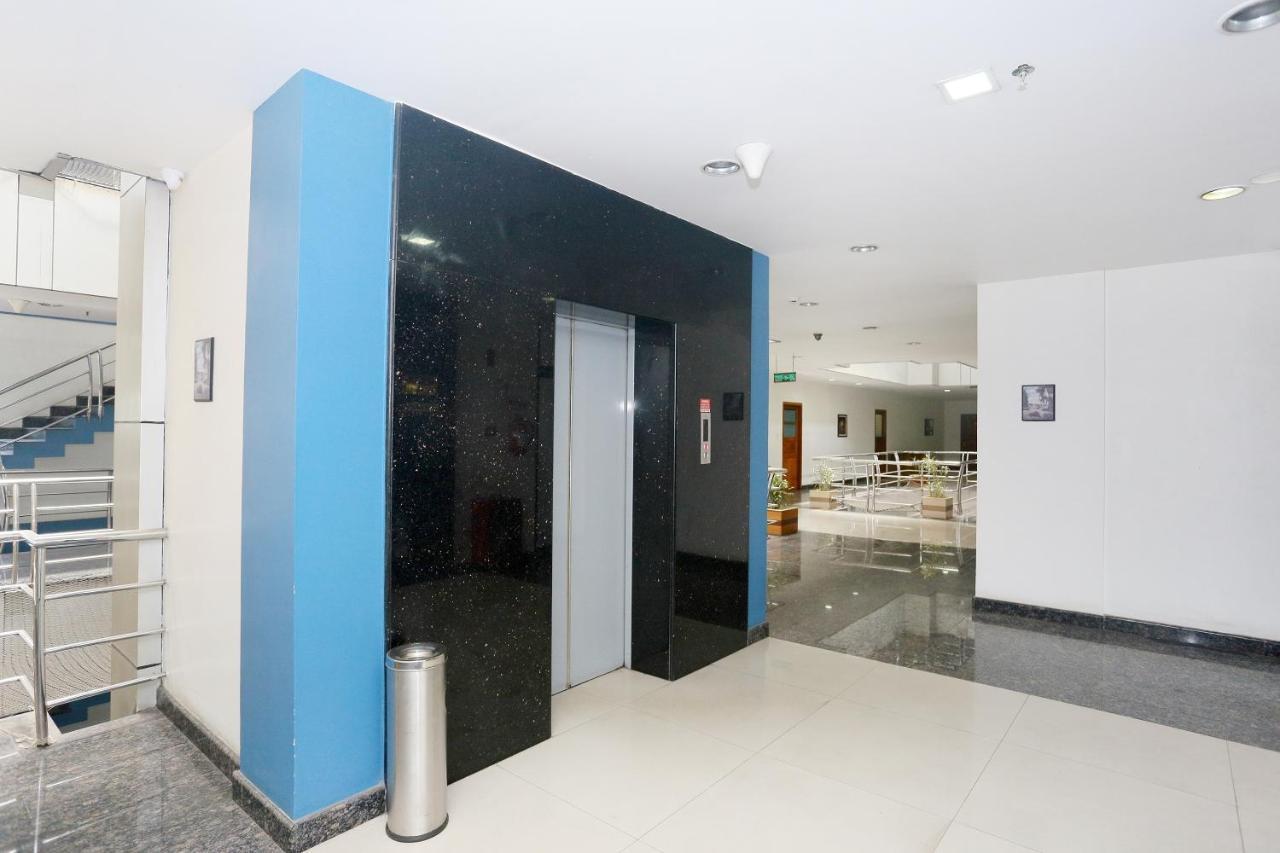 Capital O 45944 Club 7 Otel Tiruvalla Dış mekan fotoğraf